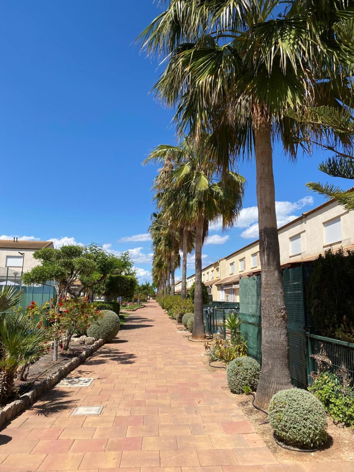 Adosado En Urbanizacion Encantadora Oropesa del Mar Exterior foto