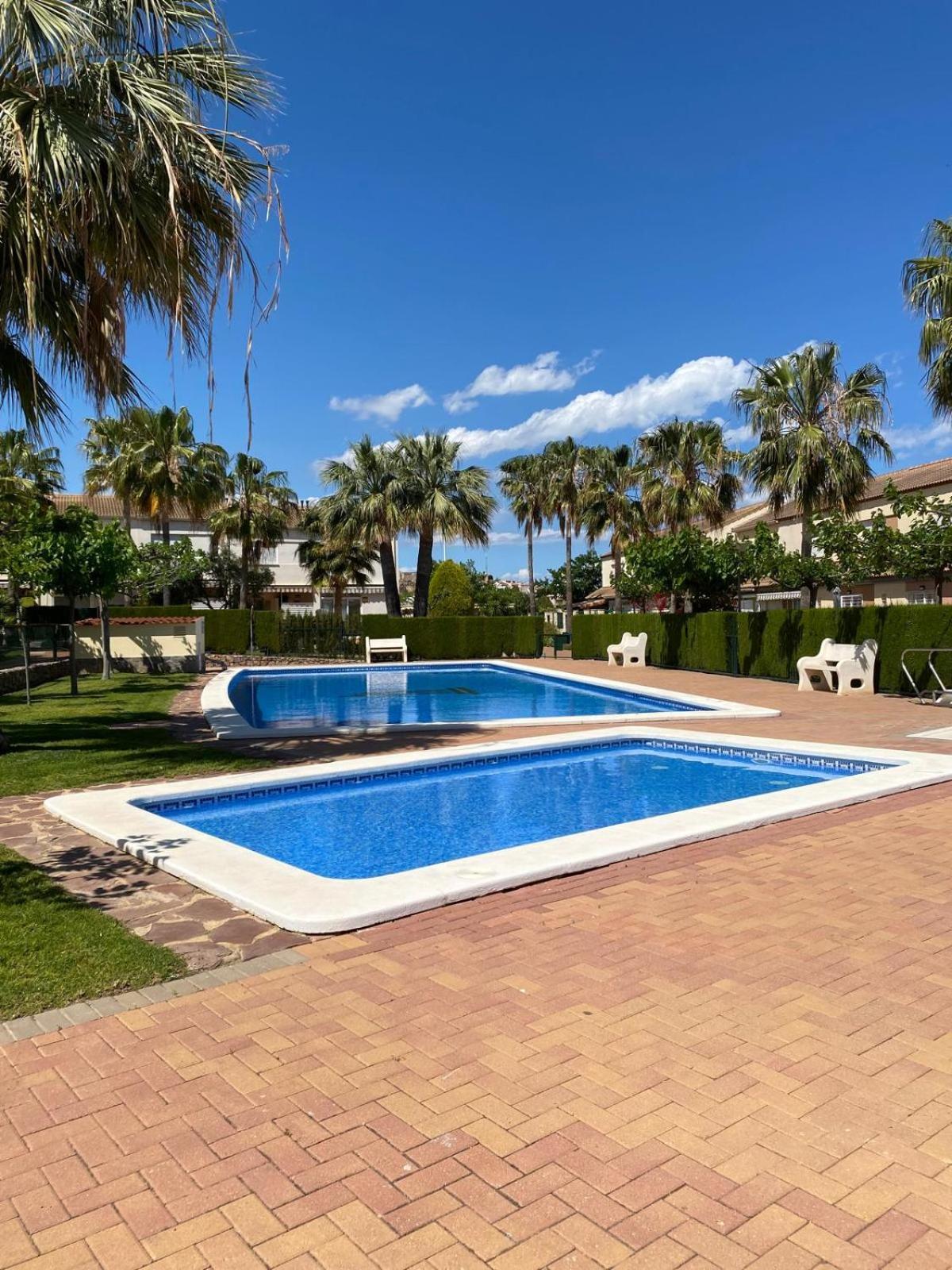 Adosado En Urbanizacion Encantadora Oropesa del Mar Exterior foto